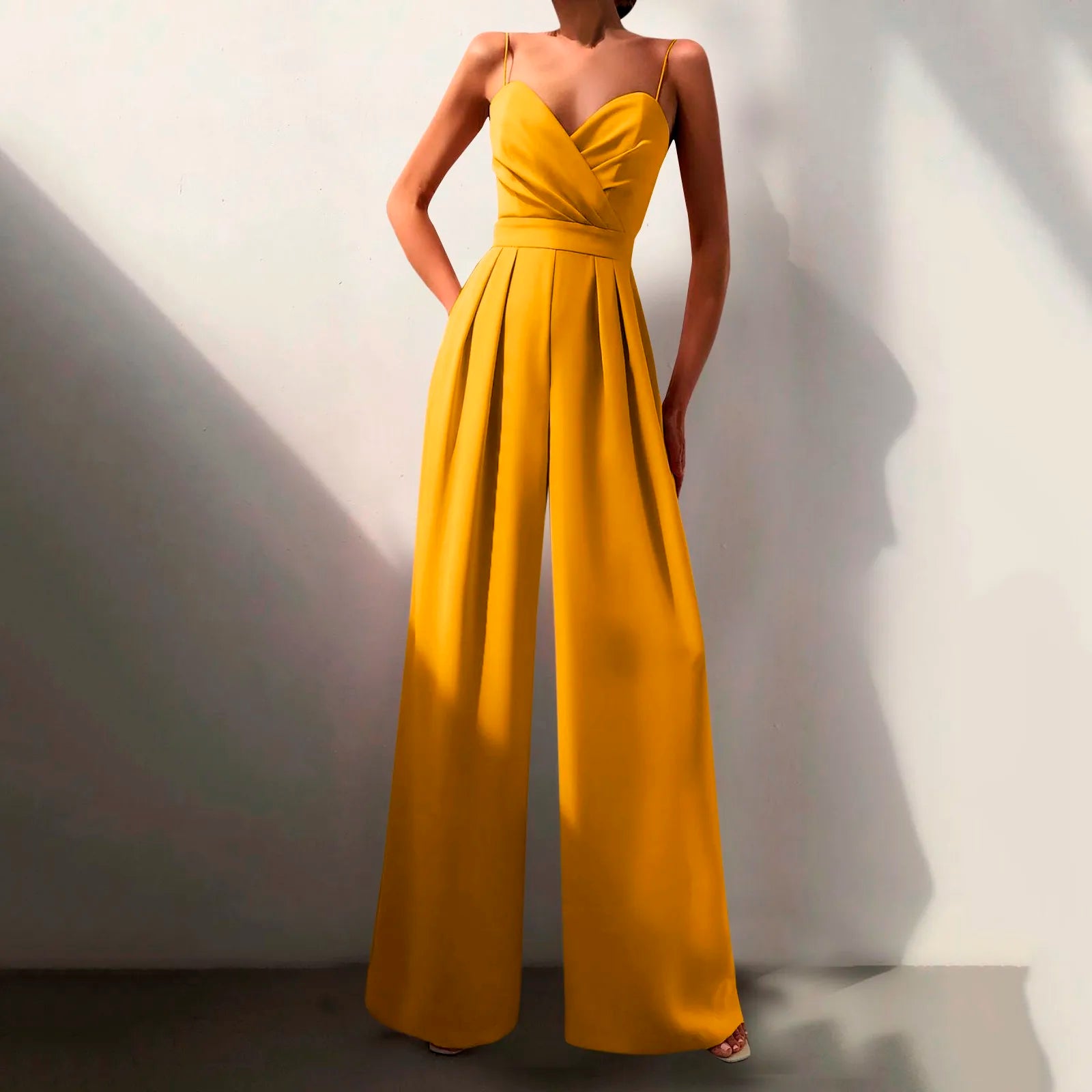 Macacão elegante de alcinha - Milena amarelo